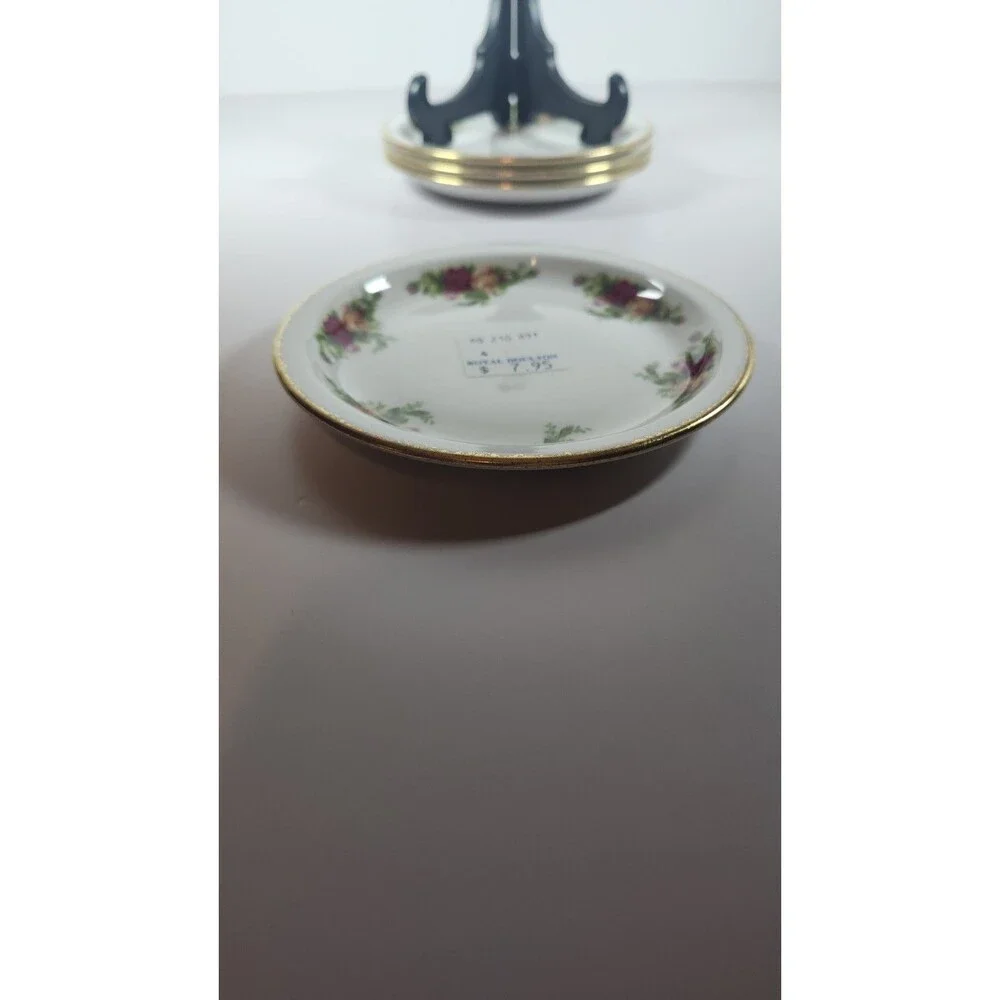Set Of 4 Royal Albert Old Country Roses 5 1/2